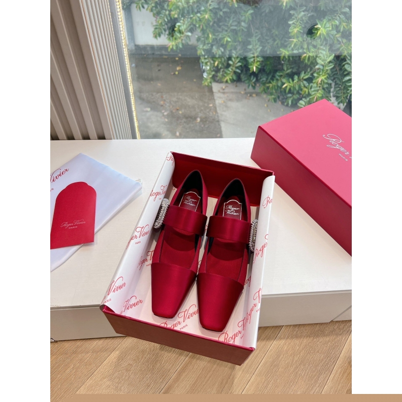 roger u1u1er flat shoes